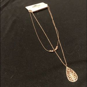 Double strand necklace